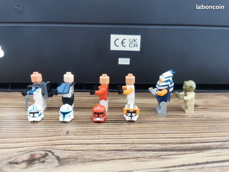 Figurines Lego Star Wars : Commandants Clones + Jedis (image 5)