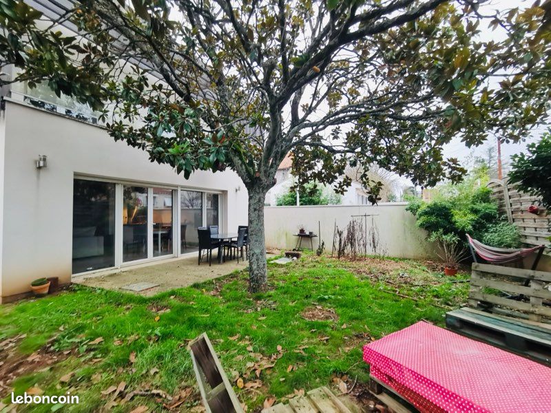Maison 4 pièces 100 m² · à Poitiers · 100 m² · 1 120 €