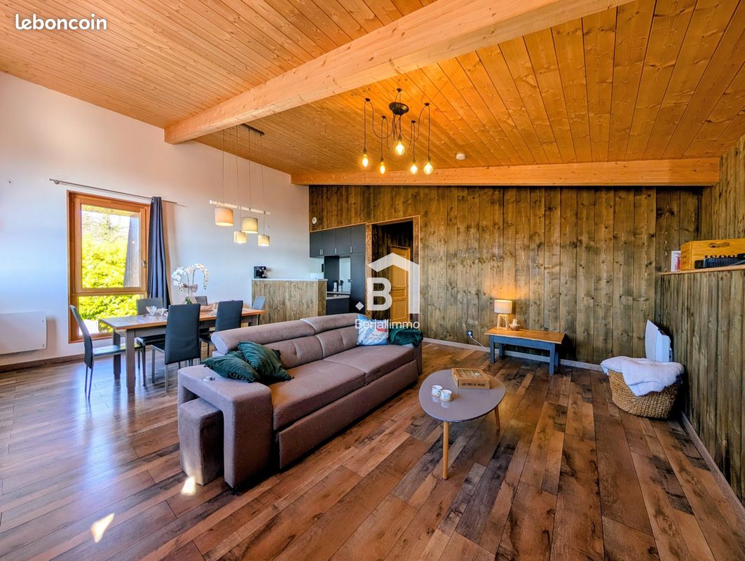 Maison 5 pièces 116 m² · à Morestel · 116 m² · 325 000 €