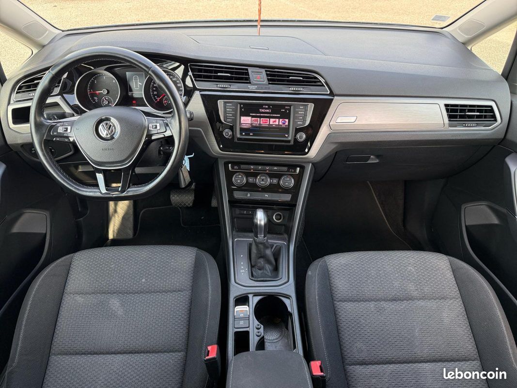 VOLKSWAGEN TOURAN 1.6 TDI 115 BMT DSG7 Allstar 7pl - Entretien Volkswagen (image 10)
