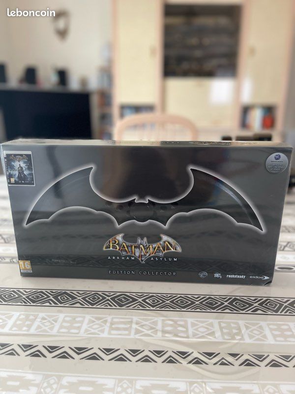 Batman Arkham Asylum édition collector PS3 (image 2)