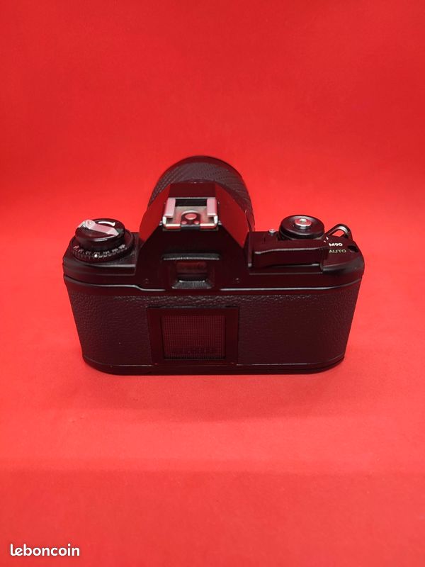 Nikon F vintage argentique - Objectif Nikkor 55mm f/1.2 (Defekt) in Clarens für CHF 241 – mit