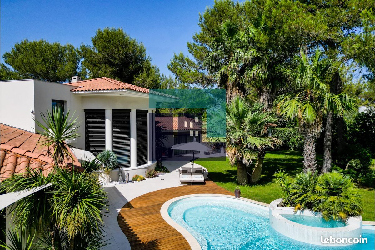 Maison 7 pièces 420 m² · à Montpellier · 420 m² · 2 700 000 €