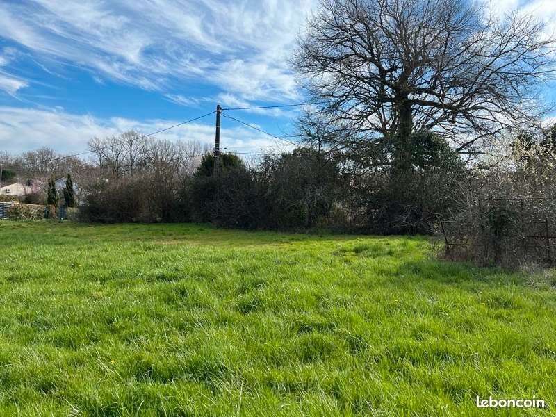 Terrain 1016 m² · à Coulounieix-Chamiers · 62 700 €
