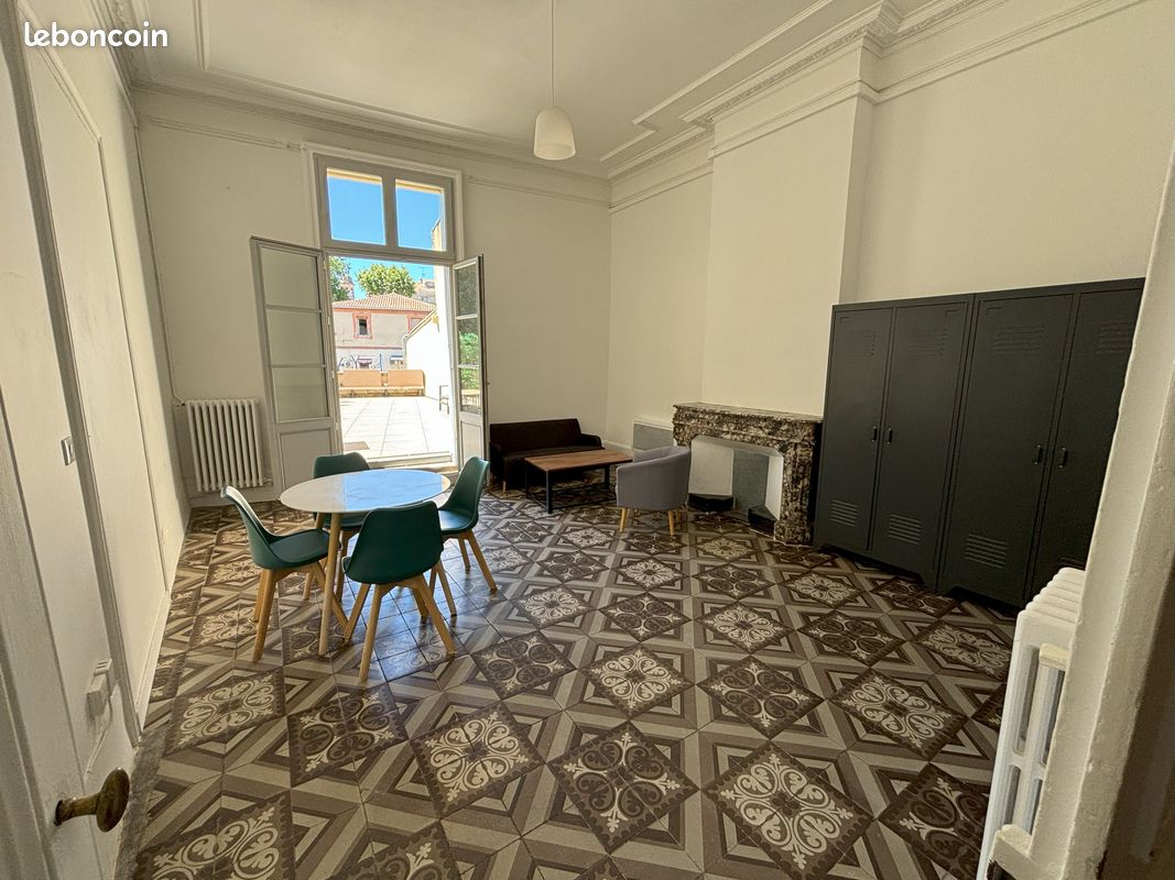 Appartement 1 pièce 51 m² · à Montpellier · 51 m² · 885 €