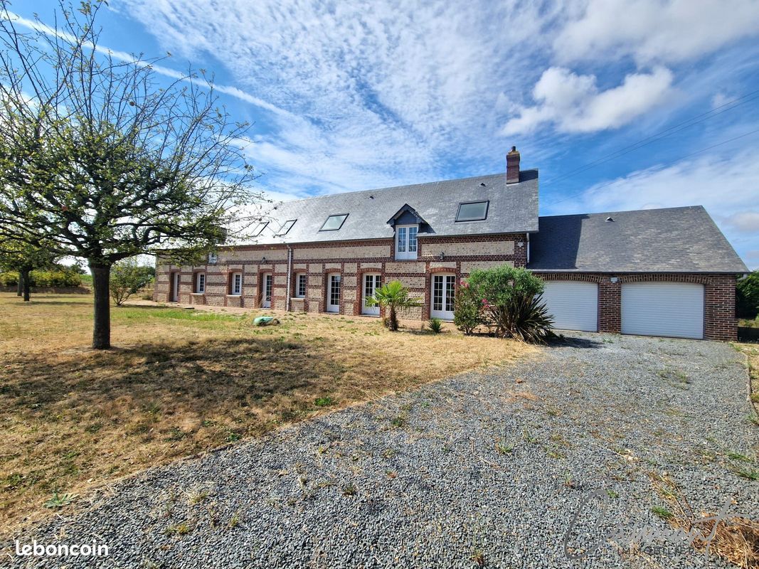 Maison 7 pièces 209 m² · à Lanquetot · 209 m² · 379 000 €