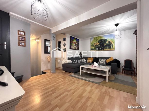 Propriété 3 pièces 76 m²