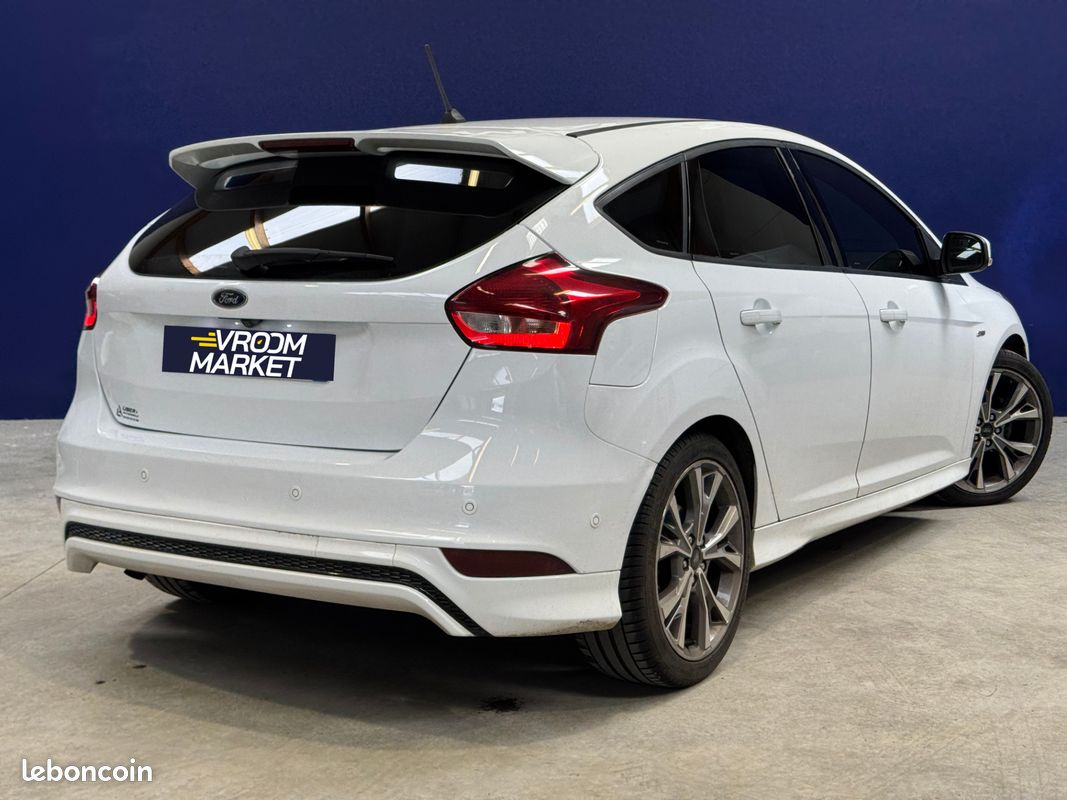 FORD Focus ST-Line 1.0 Ecoboost 125ch - Suivi - Caméra de Recul - GPS (image 3)