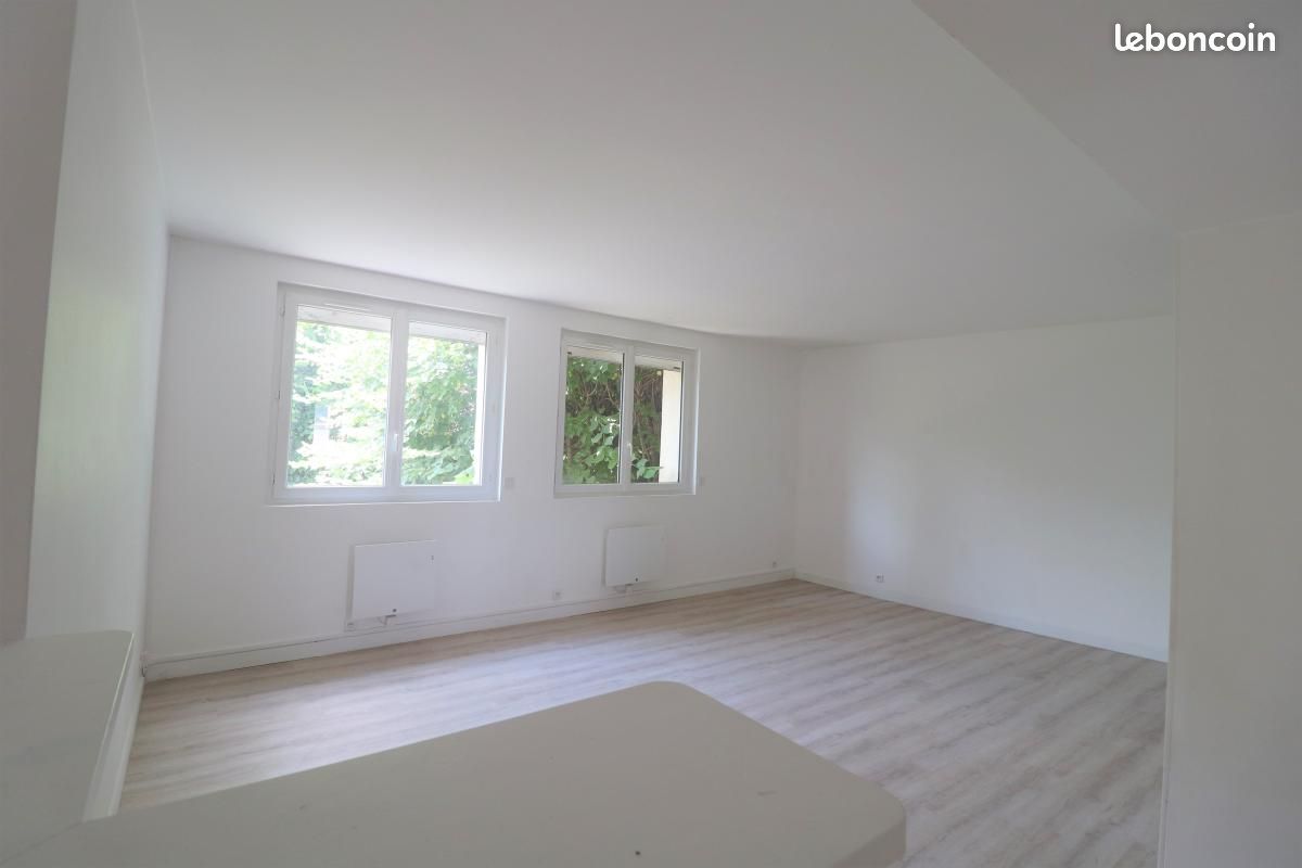 Appartement 3 pièces 88 m² · à Draveil · 88 m² · 1 021 €