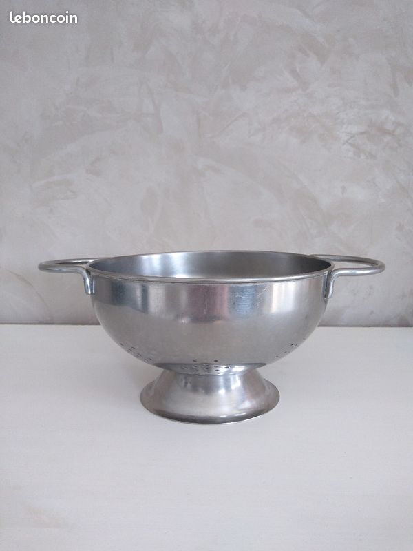 Bol passoire 22cm (image 1)