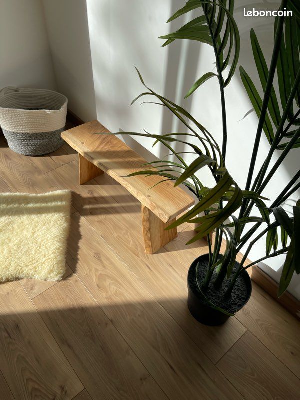 Petit banc en bois support à plantes chêne (image 7)