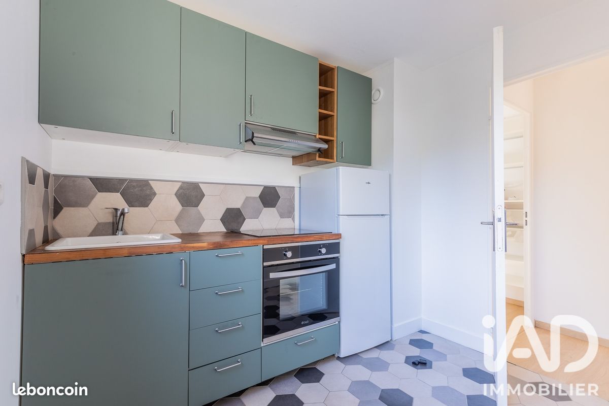 Appartement 2 pièces 46 m² · à Évry-Courcouronnes · 46 m² · 141 000 €