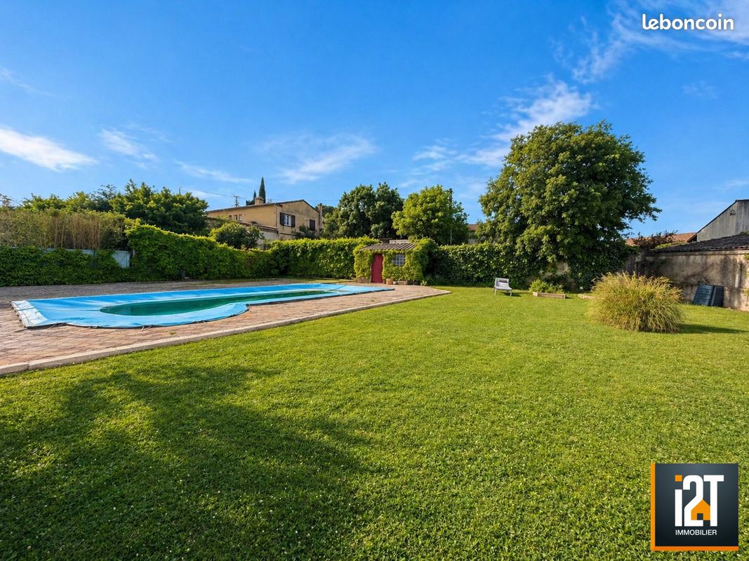 Terrain 600 m² · à La Calmette · 600 m² · 124 900 €