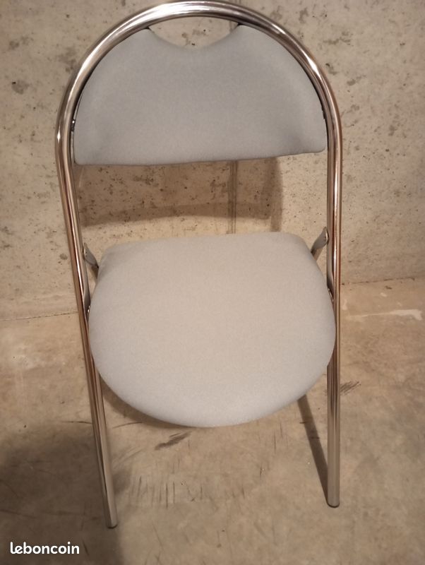 Chaise pliante (image 1)