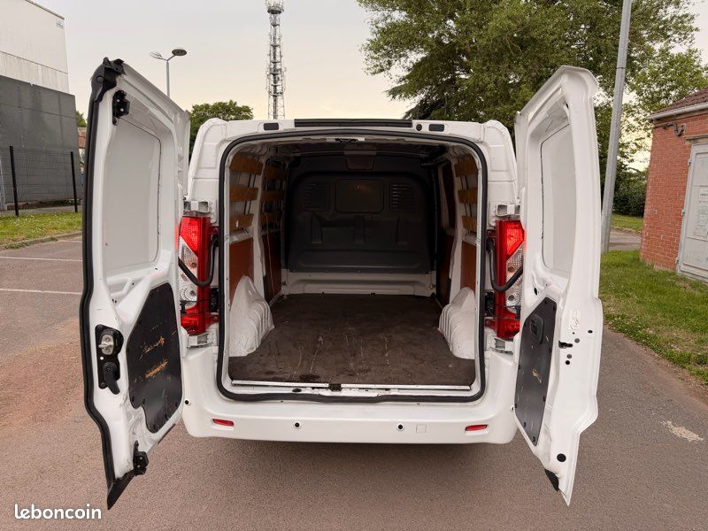 PEUGEOT EXPERT FG 2.0L HDI 128CV Navtech L2H1 72.000klm an.2015 GPS/ 3 PLACES/ RÉGULATEUR/ ATTELAGE/ RADAR/ PARFAIT ÉTAT (image 5)