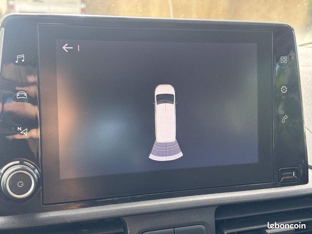 Citroën BERLINGO FOURGON XL 2021 Cabine Approfondie 1.5 BlueHDi 102 cv SUIVI COMPLET {TVA RECUPERABLE - GPS - CARPLAY} (image 33)