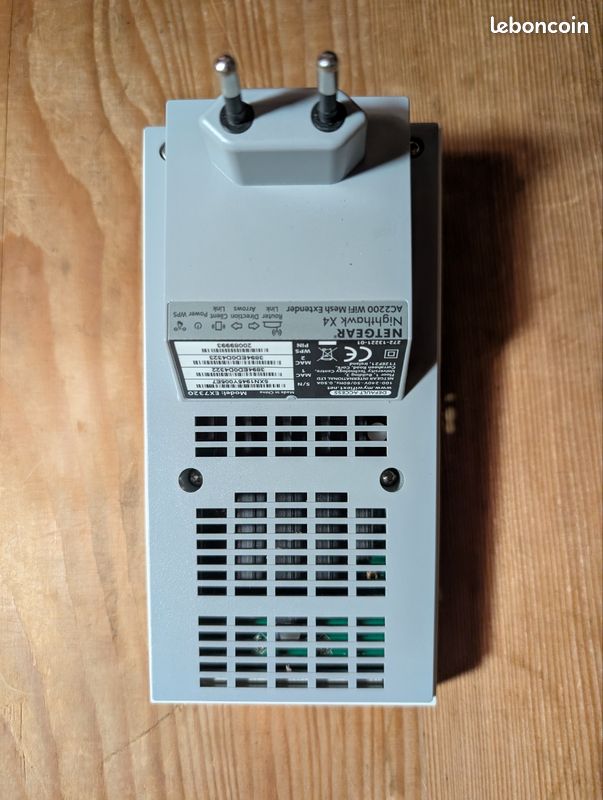 Répéteur WiFi Netgear EX7320 - Nighthawk X4 AC2200 - Mesh Extender - Occasion