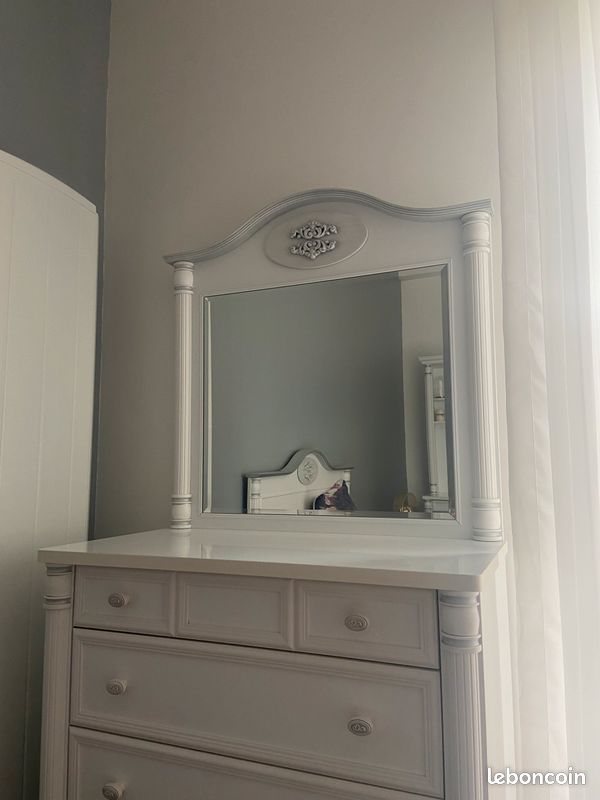Coiffeuse (image 1)