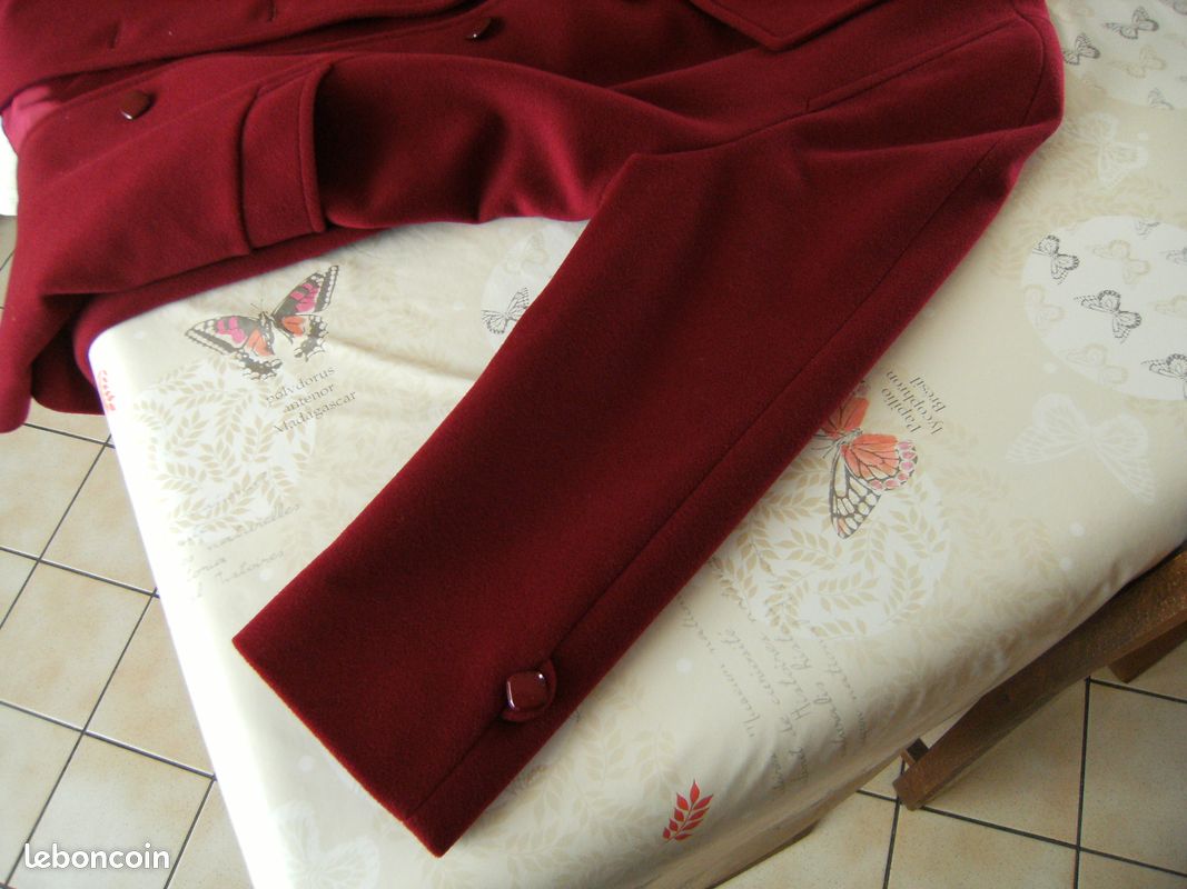 Manteau rouge (image 5)