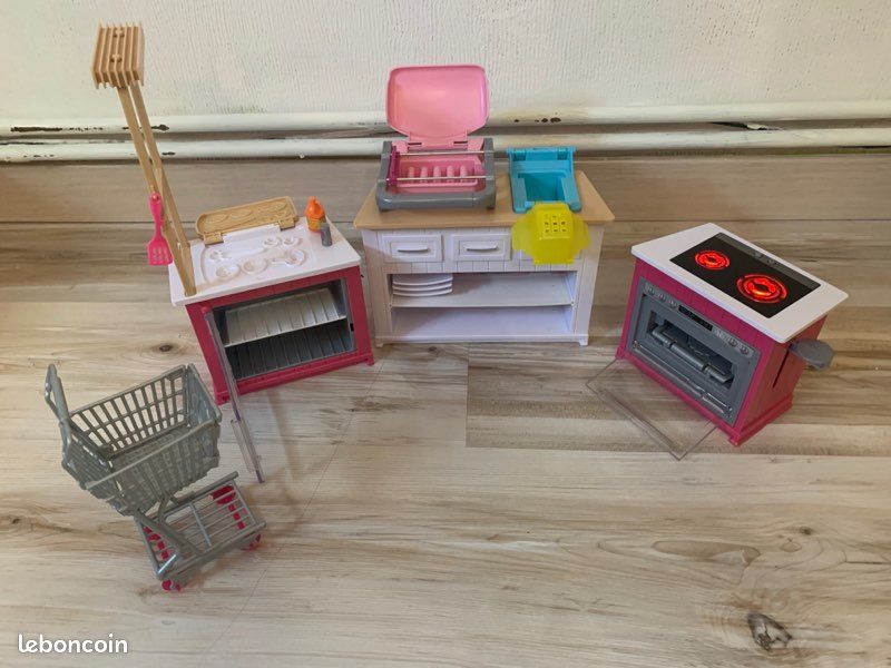 Petite cuisine pour Barbie (image 2)