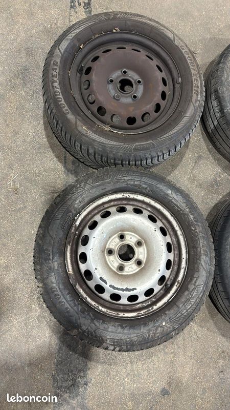 4 roue avec jante volkswagen caddy 195 65 r15 (image 4)