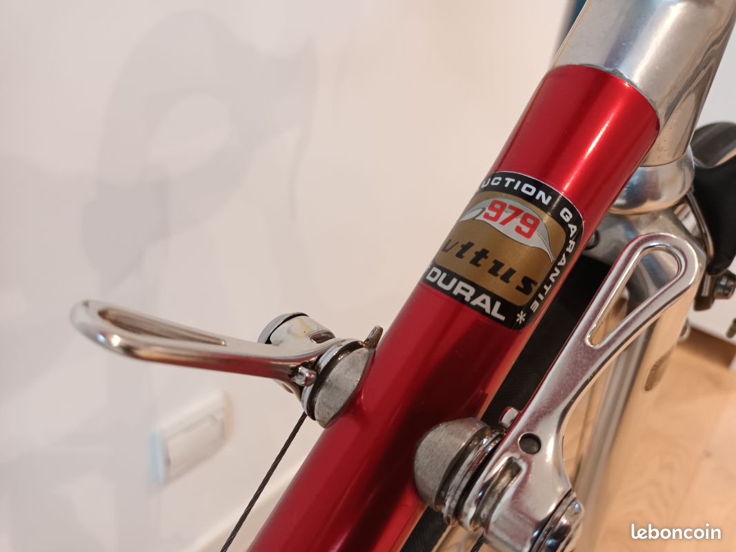 Velo Vitus 979 CAMPAGNOLO - Vélos