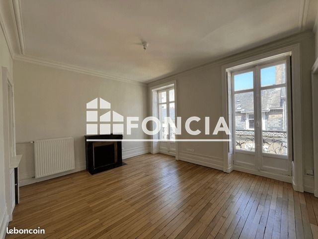 Appartement 5 pièces 91 m² · à Nantes · 91 m² · 1 402 €/mois