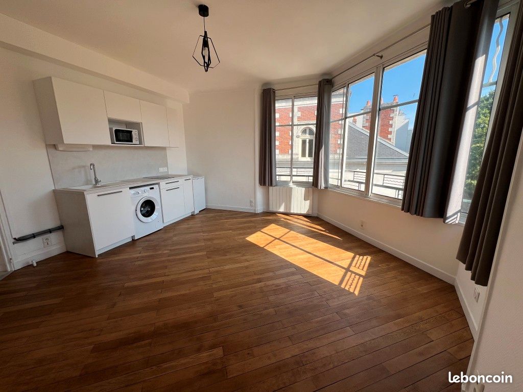 Appartement 1 pièce 25 m² · à Nantes · 25 m² · 560 €