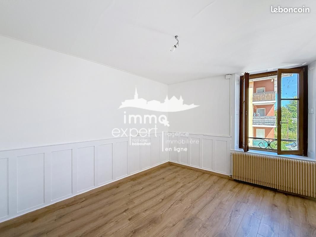 Appartement 1 pièce 24 m² · à Mirecourt · 24 m² · 390 €