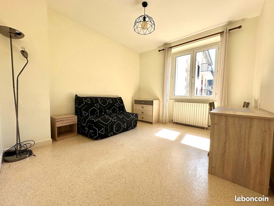 Appartement a louer aurillac - 1 pièce(s) - 25 m2 - Surfyn