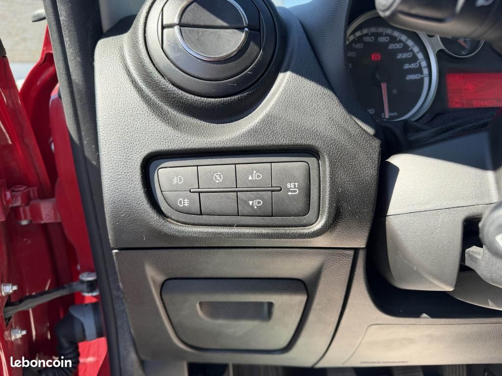 ALFA ROMEO MITO 0.9i TwinAir - 105 S&S Super clim + Radar AR (image 22)