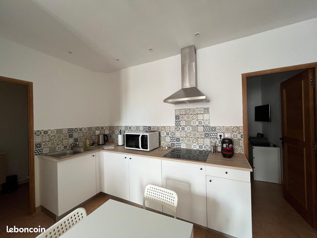 Appartement 3 pièces 40 m² · à Carqueiranne · 40 m² · 950 €/mois