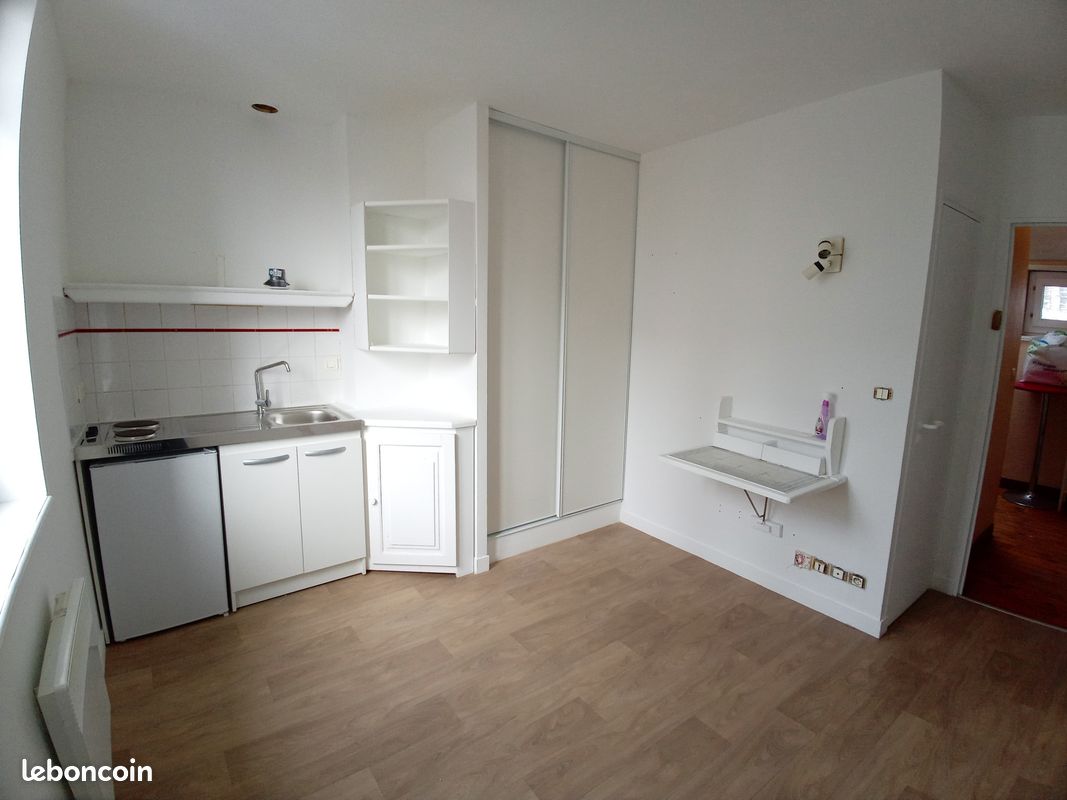 Appartement 1 pièce 14 m² · à Amiens · 14 m² · 350 €