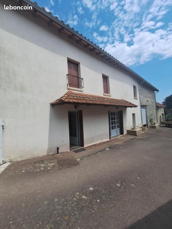 Maison 5 pièces 138 m² · à Razès · 138 m² · 780 €