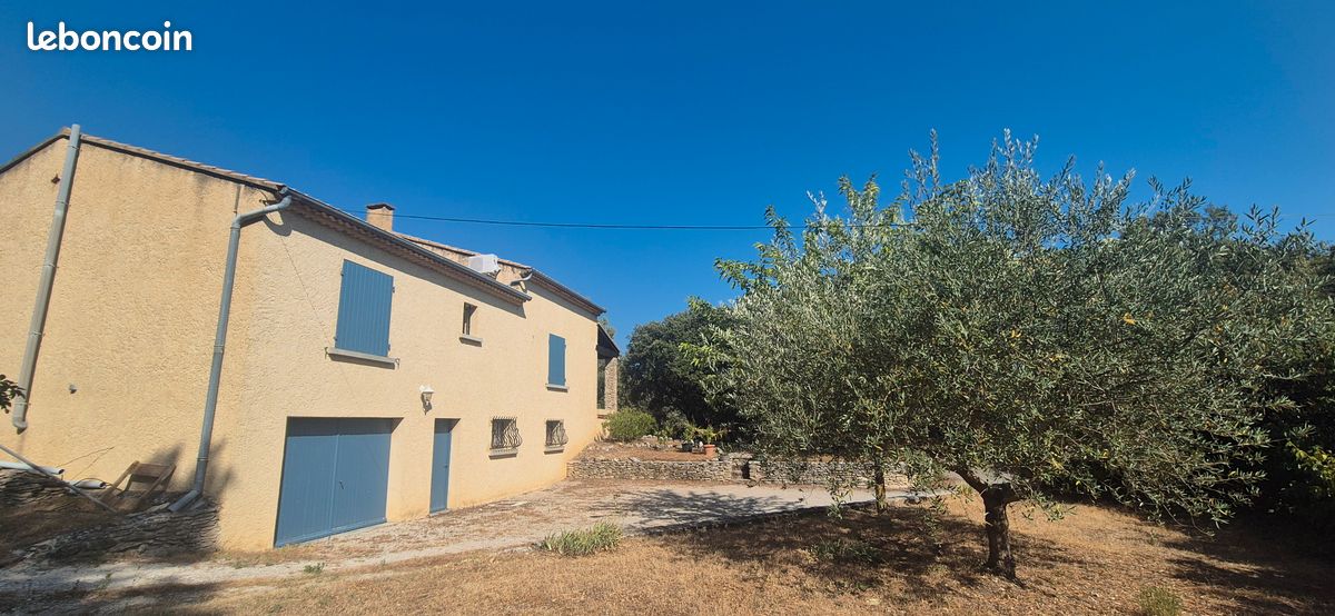 Maison 4 pièces 190 m² · à Bédoin · 190 m² · 490 000 €