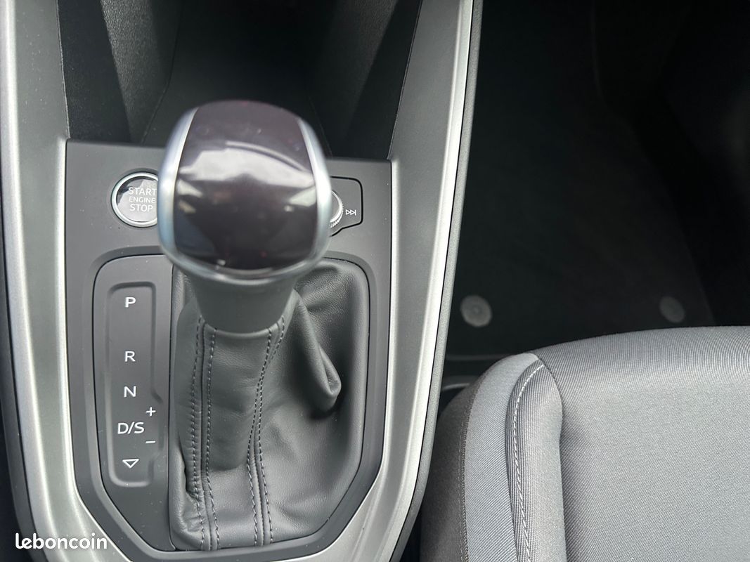 AUDI A1 Sportback 30 TFSI 116 ch S tronic 7 Design (image 16)