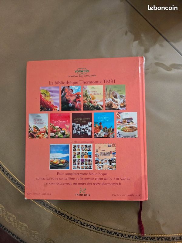 Termomix bon etat avec ses accessoires et son livre de recette (image 17)