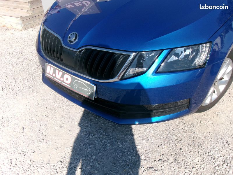 Skoda OCTAVIA COMBI 1.6 TDI 116CH SCR BUSINESS DSG7 EURO6D-T (image 5)