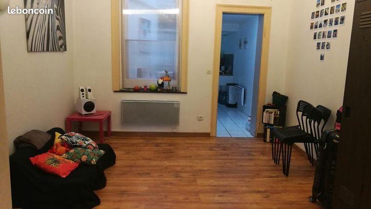 Beau T2 de 44 m² à proximité du théâtre Sébastopol — 1