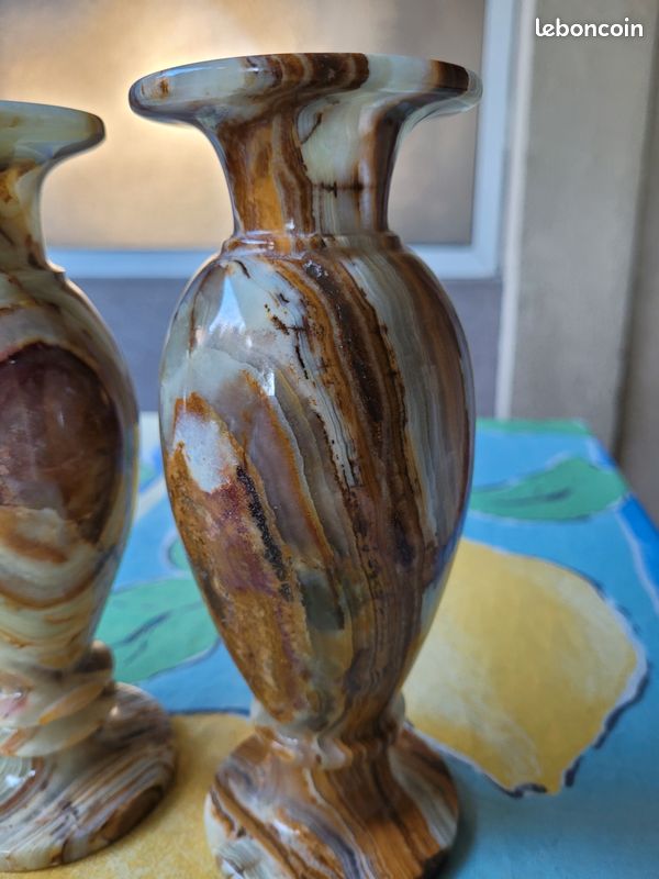 Vase en onyx (image 2)