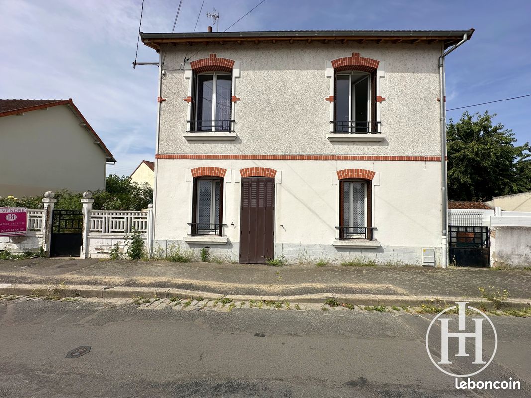 Immeuble 101 m² · à Montluçon · 101 m² · 97 000 €