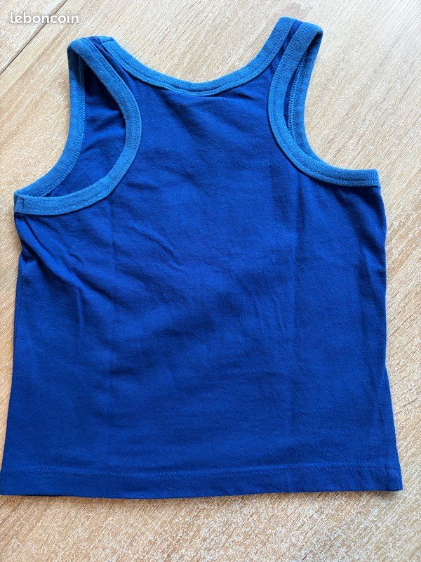 TEE shirt (image 2)