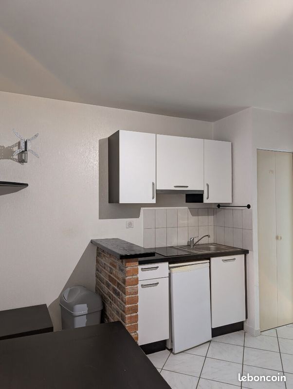 Appartement 1 pièce 18 m² · à Dijon · 18 m² · 490 €