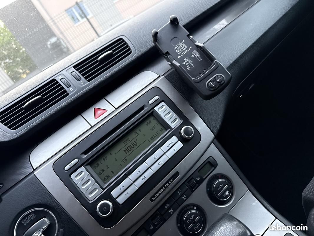Volkswagen Passat 1.6 FSI 16V 115Cv*Moteur à Chaine*Véhicule Sous Garantie*Ct Révision Entretien ... (image 25)