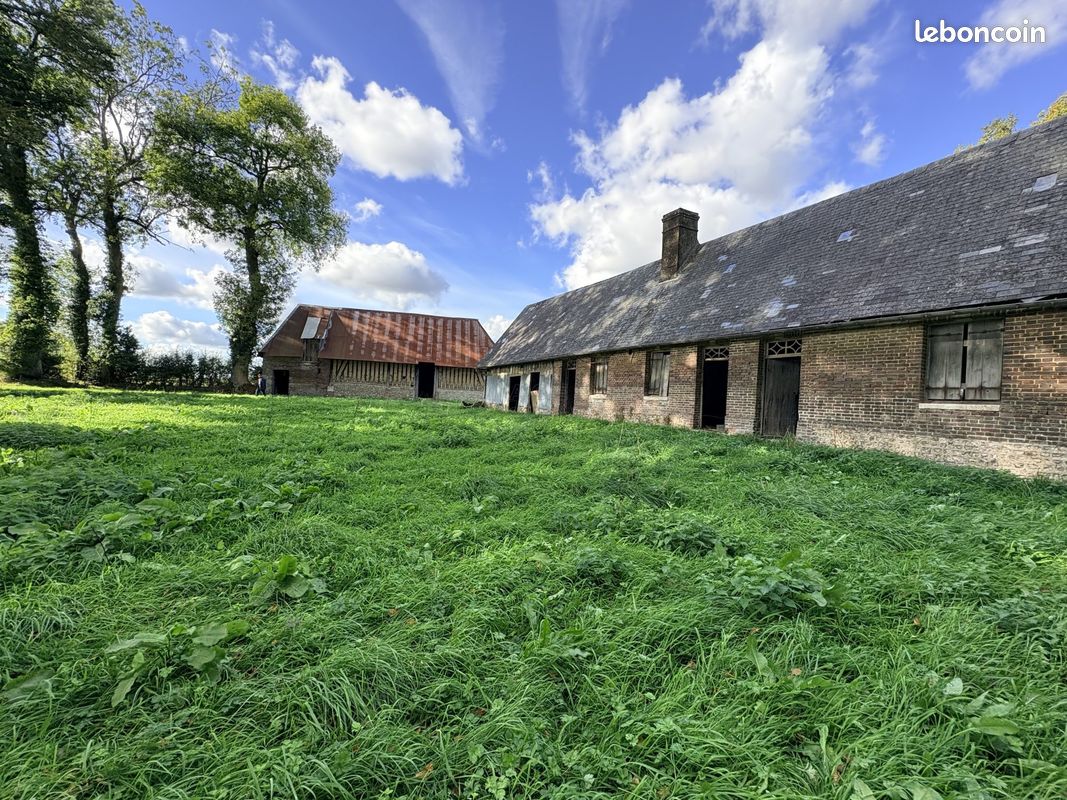 Terrain 3975 m² · à Saint-Aubin-de-Crétot · 3 975 m² · 134 000 €