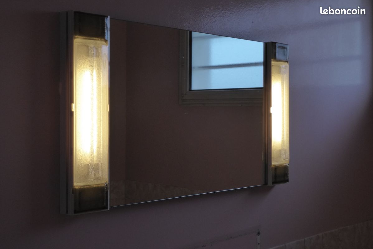 Miroir de salle de bain avec éclairage (image 3)