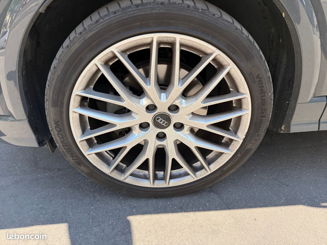 AUDI Q2 Q2 35 TFSI COD 150 S tronic 7 S Line (image 16)