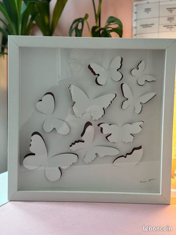 Cadre Mural IKEA Blanc - Papillons - 20x20 Pouces - épaisseur Fine - Occasion