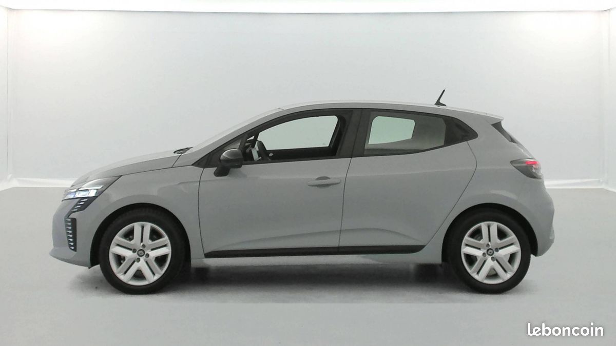 RENAULT Clio E-Tech full hybrid 145 ch GSR2 Evolution (image 2)