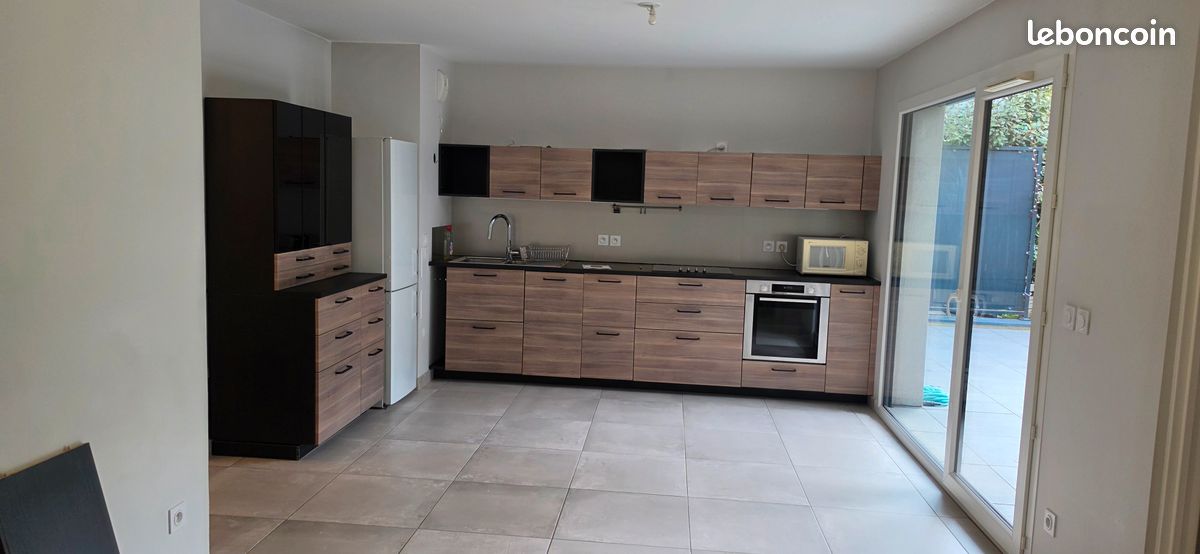Appartement 3 pièces 61 m² · à Sainte-Foy-lès-Lyon · 61 m² · 1 100 €/mois